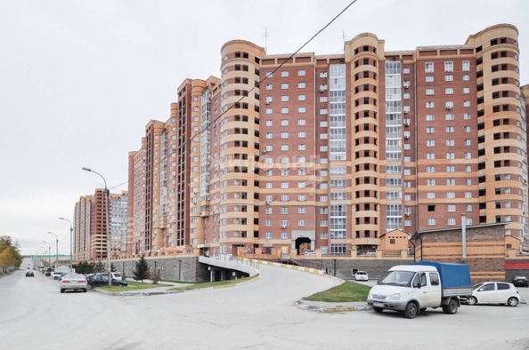 
   Продам 3-комнатную, 90.6 м², Стартовая ул, 1

. Фото 56.