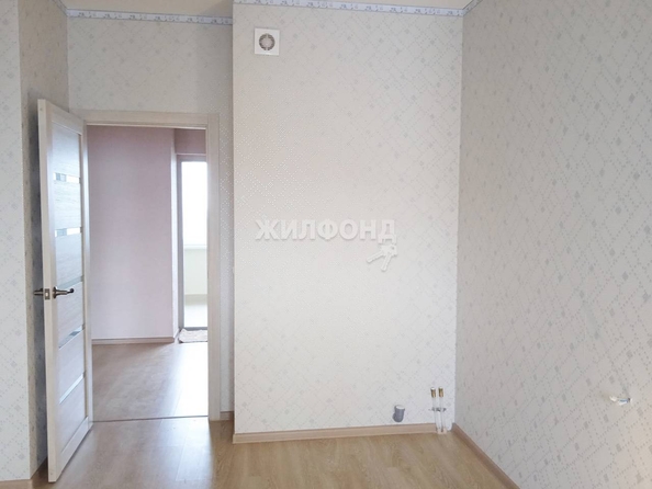 
   Продам 1-комнатную, 43.1 м², 25 лет Октября ул, 14/3

. Фото 10.