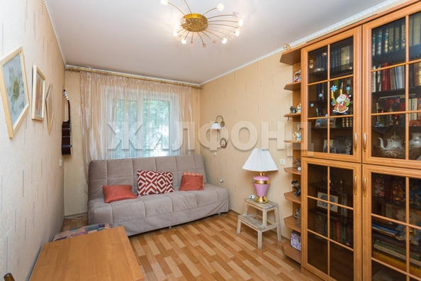 
   Продам 3-комнатную, 59 м², Новогодняя ул, 16

. Фото 11.