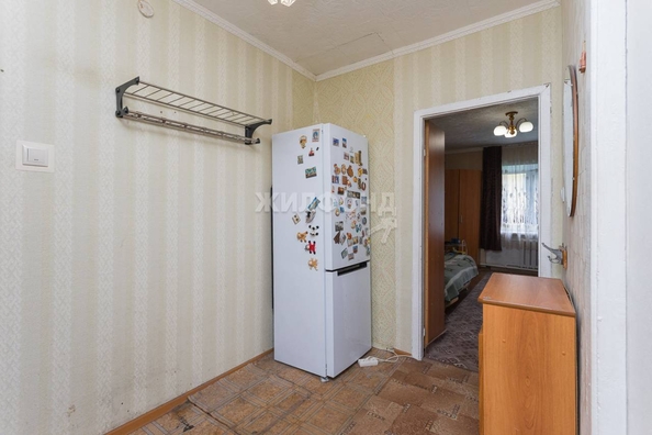 
   Продам 3-комнатную, 49 м², Боровая Партия ул, 4

. Фото 5.