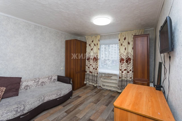 
   Продам комнату Сибиряков-Гвардейцев ул, 44/5

. Фото 1.