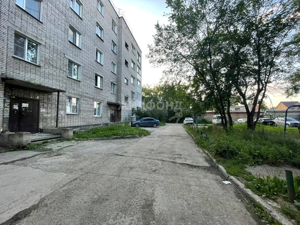 
   Продам 1-комнатную, 33 м², Покрышкина ул, 33

. Фото 10.