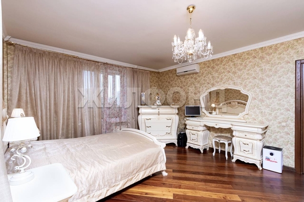 
   Продам 3-комнатную, 109.4 м², Дуси Ковальчук ул, 252

. Фото 7.