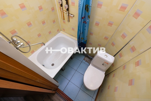 
   Продам 2-комнатную, 38.5 м², Лаврова ул, 7

. Фото 12.