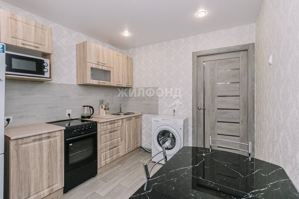 
   Продам 1-комнатную, 35.1 м², Добролюбова ул, 154/1

. Фото 15.