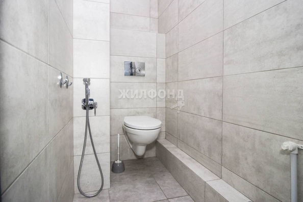 
   Продам 1-комнатную, 35.1 м², Кирова ул, 322

. Фото 8.