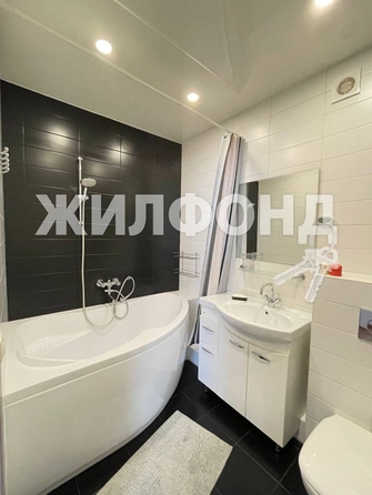 
   Продам 2-комнатную, 63.1 м², Железнодорожная ул, 15

. Фото 6.