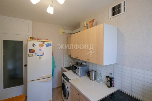 
   Продам 3-комнатную, 63.4 м², Зорге ул, 60

. Фото 17.