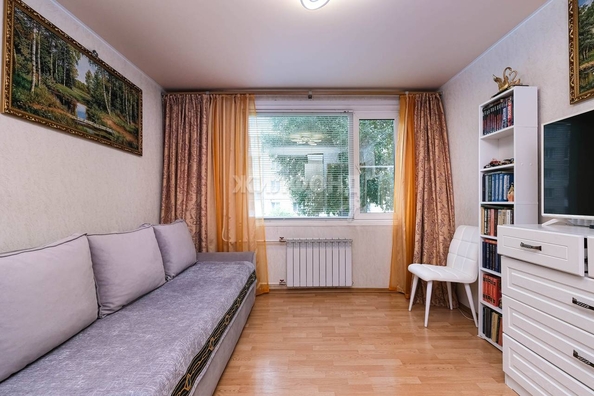 
   Продам 1-комнатную, 28.5 м², Флотская ул, 24

. Фото 2.