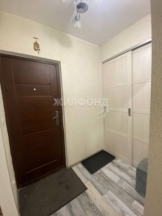 
   Продам 1-комнатную, 29.8 м², Жуковского ул, 106

. Фото 11.