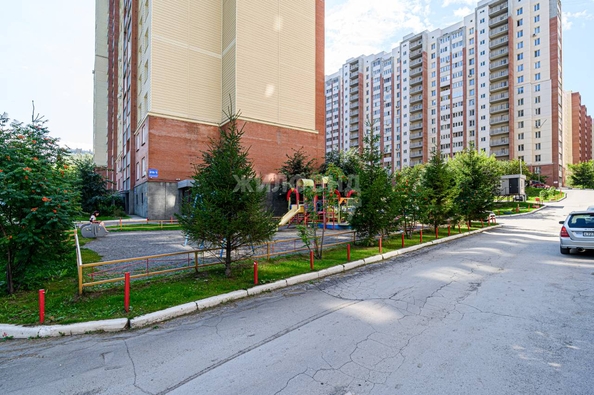 
   Продам 3-комнатную, 90.9 м², Адриена Лежена ул, 29/1

. Фото 30.