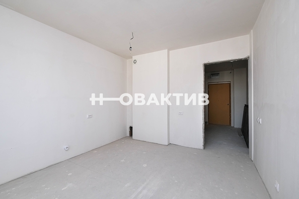 
   Продам 2-комнатную, 55.9 м², Коминтерна ул, 126

. Фото 12.