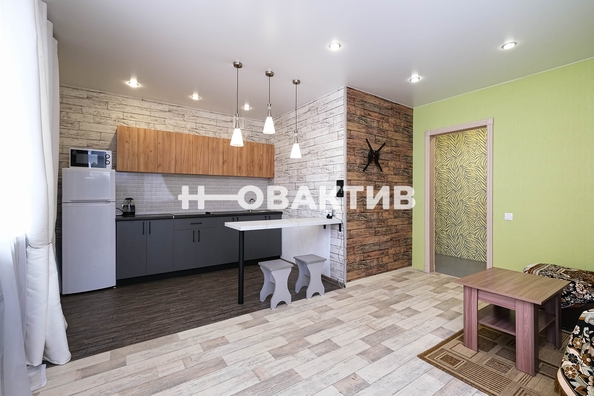 
   Продам студию, 35 м², Большая ул, 27

. Фото 1.