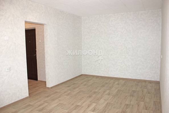 
   Продам 2-комнатную, 43.2 м², Грибоедова ул, 32/1

. Фото 3.