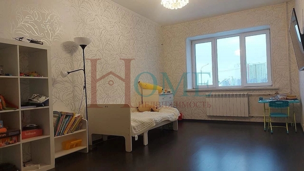 
  Сдам в аренду 2-комнатную квартиру, 75 м², Новосибирск

. Фото 4.