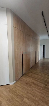 
  Сдам в аренду 4-комнатную квартиру, 156 м², Новосибирск

. Фото 15.