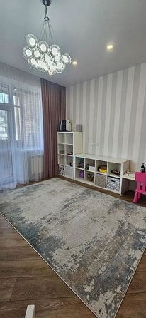 
  Сдам в аренду 4-комнатную квартиру, 156 м², Новосибирск

. Фото 23.