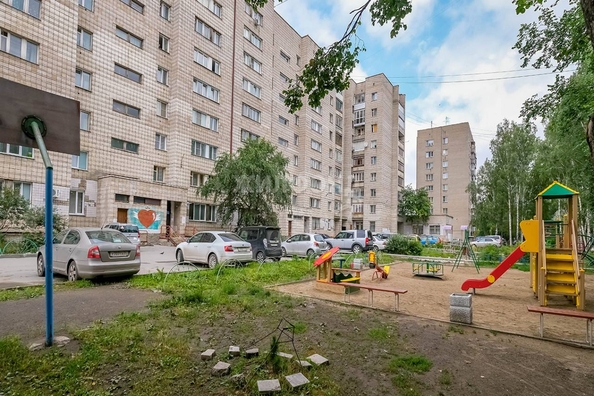 
   Продам 1-комнатную, 35.1 м², Сибиряков-Гвардейцев ул, 57

. Фото 9.