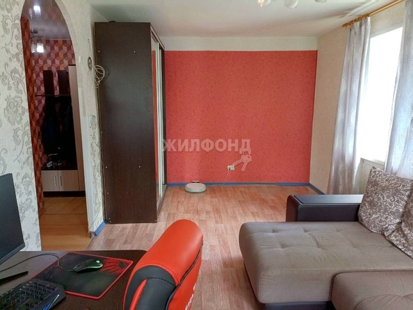 
   Продам 1-комнатную, 31.5 м², Макаренко ул, 23

. Фото 3.