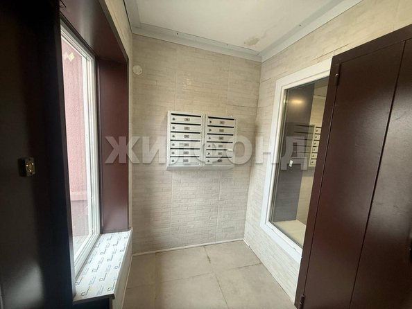 
   Продам 1-комнатную, 43.7 м², , 55

. Фото 2.