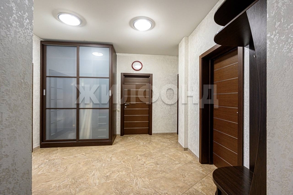 
   Продам 3-комнатную, 117.4 м², Щетинкина ул, 49

. Фото 31.