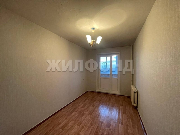 
   Продам 3-комнатную, 60.8 м², Русская ул, 9

. Фото 12.
