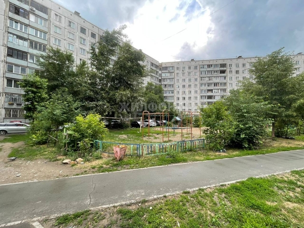 
   Продам 1-комнатную, 30.9 м², Кропоткина ул, 127

. Фото 11.