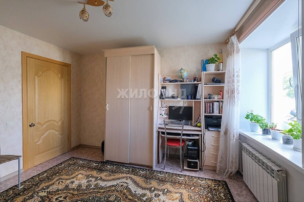 
   Продам 2-комнатную, 53.8 м², Жилмассив ул, 11

. Фото 10.