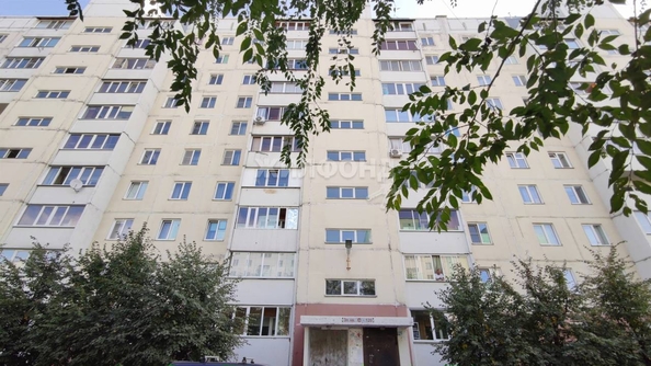 
   Продам 2-комнатную, 52.6 м², В. Высоцкого ул, 41/2

. Фото 18.