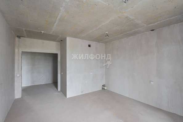 
   Продам 3-комнатную, 71.3 м², Сухарная ул, 109

. Фото 28.