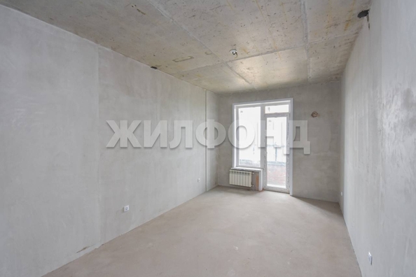 
   Продам 3-комнатную, 71.3 м², Сухарная ул, 109

. Фото 5.