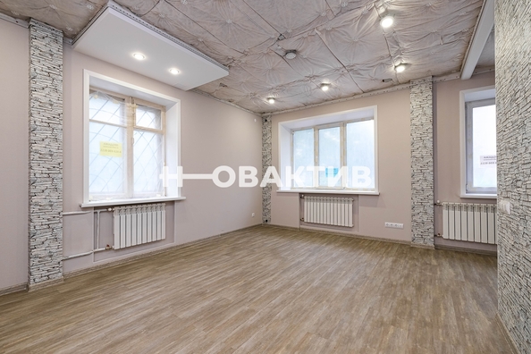 
   Продам 1-комнатную, 32.1 м², Бориса Богаткова ул, 188

. Фото 1.