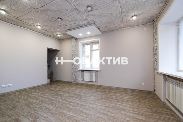 
   Продам 1-комнатную, 32.1 м², Бориса Богаткова ул, 188

. Фото 10.