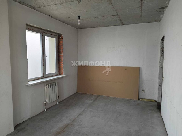 
   Продам 1-комнатную, 46 м², Выборная ул, 91/3

. Фото 1.