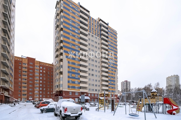 
   Продам 1-комнатную, 46 м², Выборная ул, 91/3

. Фото 4.