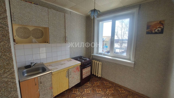 
   Продам 1-комнатную, 30 м², Микрорайон тер, 6

. Фото 1.