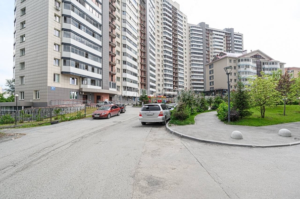 
   Продам 1-комнатную, 51.8 м², Орджоникидзе ул, 47

. Фото 21.