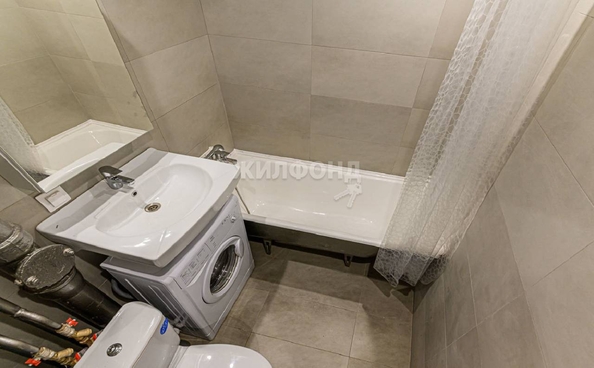 
   Продам 2-комнатную, 42.8 м², Кропоткина ул, 109

. Фото 8.