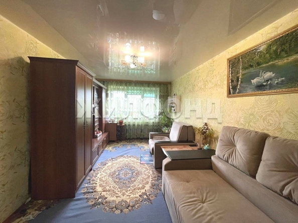 
   Продам 2-комнатную, 46.9 м², Есенина ул, 19

. Фото 3.