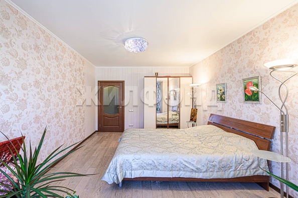 
   Продам 4-комнатную, 124.3 м², Вертковская ул, 42

. Фото 23.