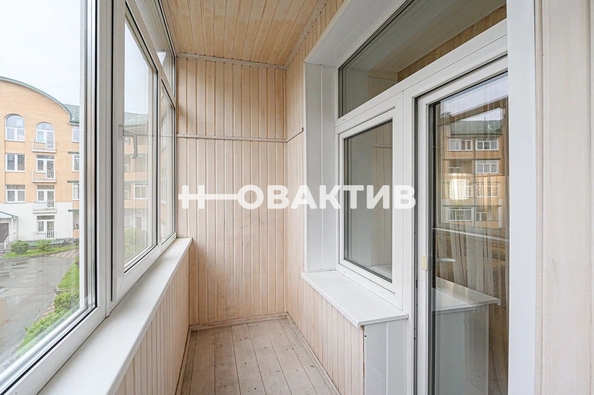 
   Продам 3-комнатную, 67.5 м², 1-е Мочищенское ш, 150

. Фото 9.