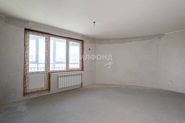 
   Продам 2-комнатную, 72.1 м², Кавалерийская ул, 3/1

. Фото 25.