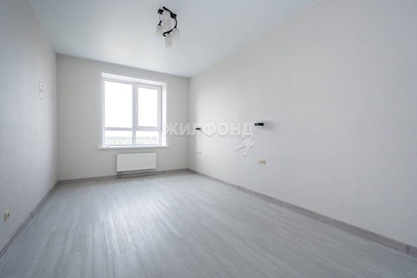 
   Продам 1-комнатную, 40 м², Аэропорт ул, 55/1

. Фото 6.