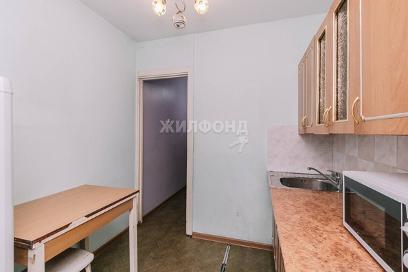 
   Продам 1-комнатную, 30 м², Связистов ул, 121

. Фото 11.