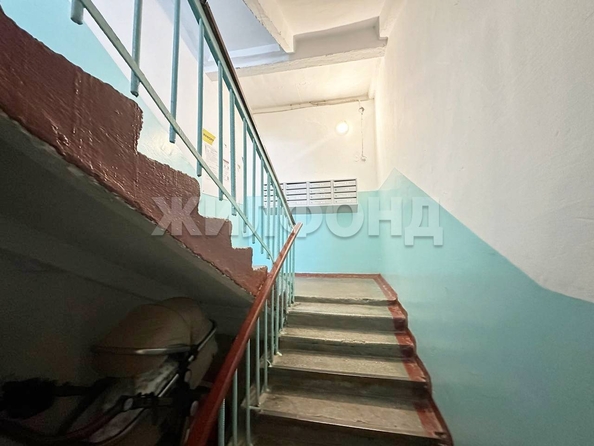 
   Продам 3-комнатную, 56.5 м², Гоголя ул, 1

. Фото 18.