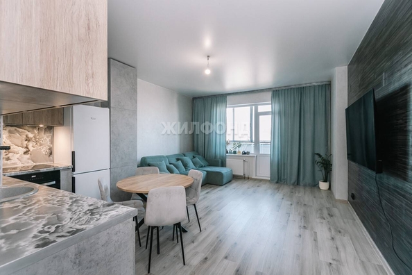 
   Продам 3-комнатную, 66 м², Бородина ул, 56

. Фото 2.