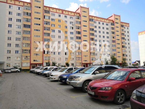 
   Продам 1-комнатную, 37.9 м², Петухова ул, 95

. Фото 31.