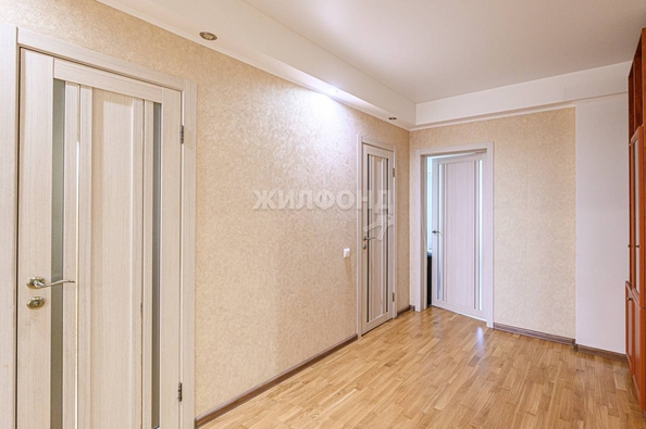 
   Продам 2-комнатную, 98.1 м², Орджоникидзе ул, 47

. Фото 16.