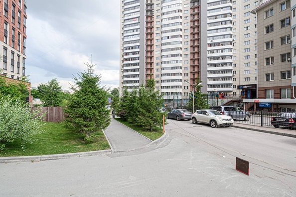 
   Продам 2-комнатную, 98.1 м², Орджоникидзе ул, 47

. Фото 34.