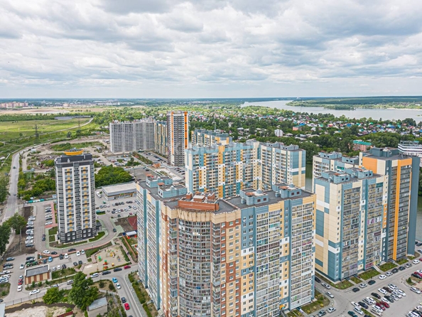 
   Продам 2-комнатную, 37 м², Междуреченская ул, 3

. Фото 18.